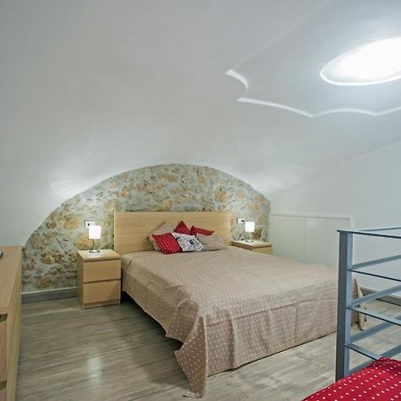 Sirene Holiday Bed & Breakfast Гаета Екстериор снимка