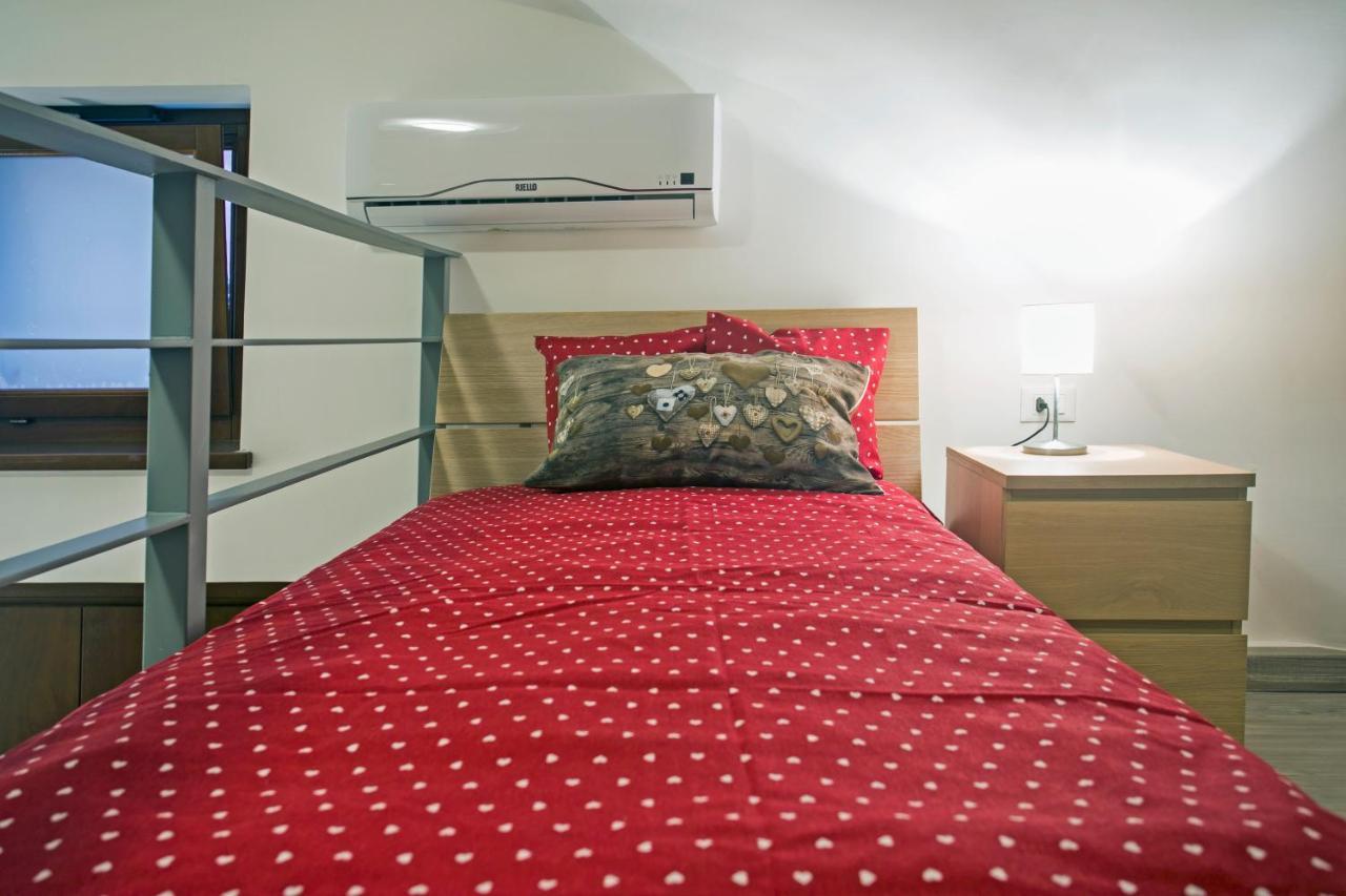 Sirene Holiday Bed & Breakfast Гаета Екстериор снимка