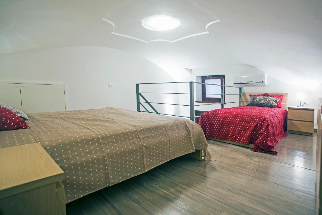 Sirene Holiday Bed & Breakfast Гаета Екстериор снимка