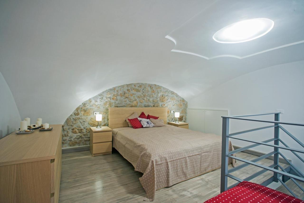 Sirene Holiday Bed & Breakfast Гаета Екстериор снимка